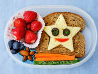 © nata_vkusidey / iStock / Thinkstock Brotdose