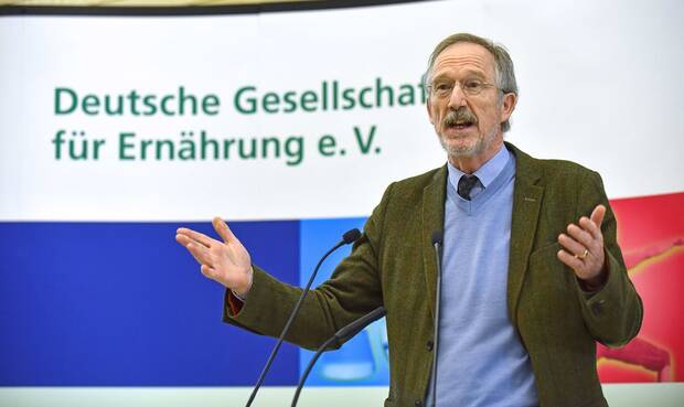 „Wenn sich nichts ändert, ruinieren wir unsere Ökosysteme immer mehr." Dr. Felix Prinz zu Löwenstein war einer der Plenarredner auf dem DGE-Kongress. © Christian Augustin