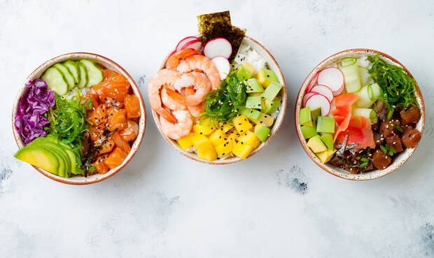 Poke Bowls © sveta_zarzamora/iStock/Getty Images Plus
