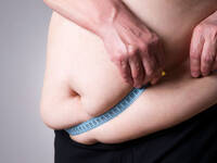 Das Therapieprogramm "DOC WEIGHT" ist ein Gemeinschaftsprojekt des Bundesverbands Deutscher Ernährungsmediziner e.V. und des Verbands Deutscher Diätassistenten e.V. © Staras / iStock / Thinkstock Adipöser Mensch. © Staras / iStock / Thinkstock
