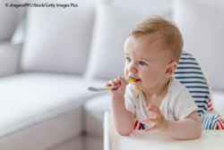 Welche Lebensmittel sollten bei der Kleinkindernährung gemieden werden? © dragana991/iStock/Getty Images Plus Welche Lebensmittel sollten bei der Kleinkindernährung gemieden werden? © dragana991/iStock/Getty Images Plus