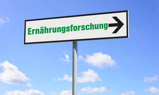 Hinweisschild Ernähungsforschung © Maduell_iStock/Getty Images