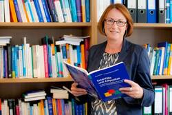 Professorin Dr. Martina de Zwaan ist Erstautorin der Studie, die in der Fachzeitschrift JAMA Psychiatry veröffentlicht wurde. © MHH Professorin Dr. Martina de Zwaan. © MHH