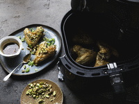 © American Pistachio Growers