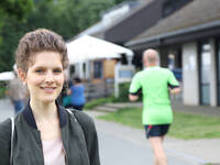 Preisträgerin Christina Brachthäuser erhält für ihre Abschlussarbeit den Hochschulpreis 2019 © FH Münster/Dzemila Muratovic Preisträgerin Christina Brachthäuser erhält für ihre Abschlussarbeit den Hochschulpreis 2019 © FH Münster/Dzemila Muratovic