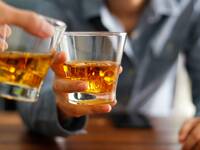 74000 Todesfälle werden jährlich durch Alkoholkonsum oder den kombinierten Konsum von Tabak und Alkohol verursacht. © ipopba / iStock / Thinkstock 74000 Todesfälle werden jährlich durch Alkoholkonsum oder den kombinierten Konsum von Tabak und Alkohol verursacht. © ipopba / iStock / Thinkstock