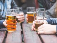 Weit verbreitet und akzeptiert: Alkoholkonsum. © william87 / iStock / Thinkstock Weit verbreitet und akzeptiert: Alkoholkonsum. © william87 / iStock / Thinkstock